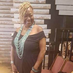 Meet your Posher, Cassandranadirah